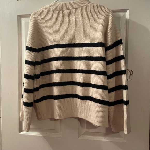 Zara sweater - Picture 4 of 4